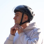 URBANGLIDE LED HELMET MEDIUM Προστατευτικό κράνος με γείσο